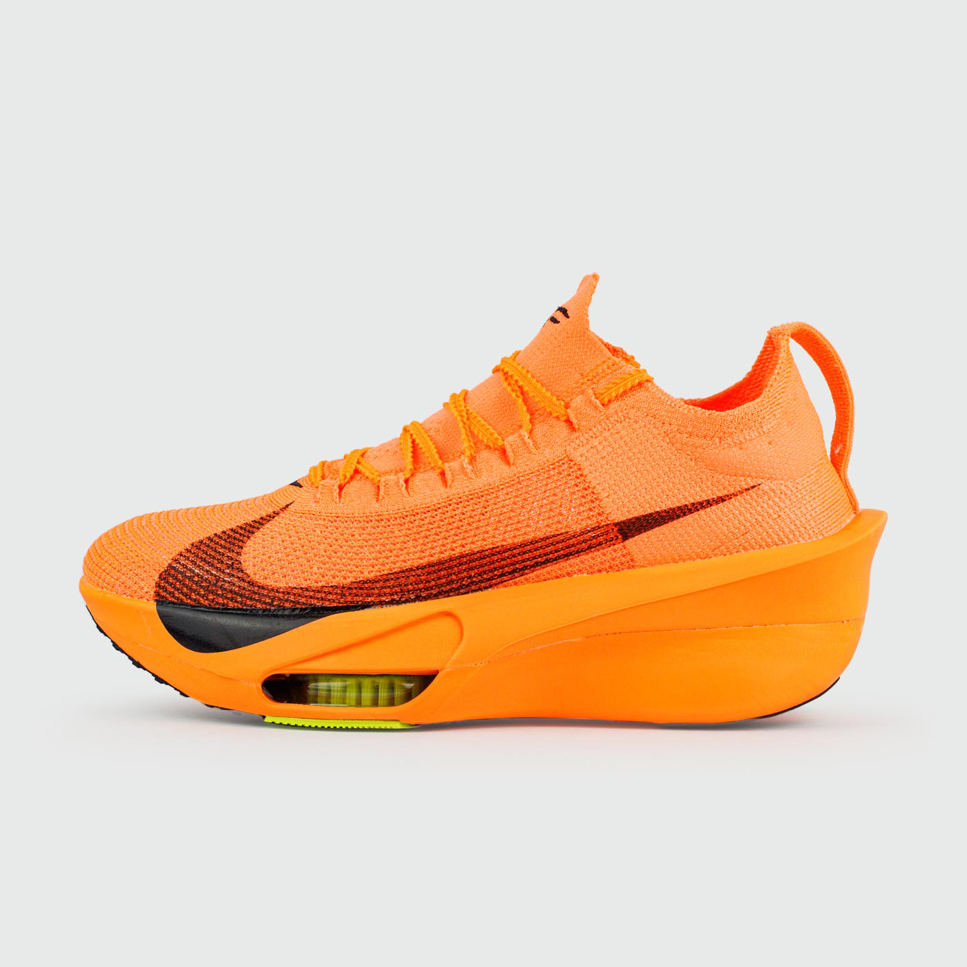 AlphaFly 3 Orange чаще выбирают клиенты